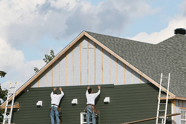 Professional Siding Repair technician working in Coram, NY